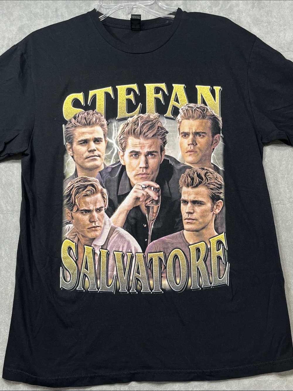 Stefan Salvatore Vampire Diaries Graphic Tee Black Gildan Large TVD